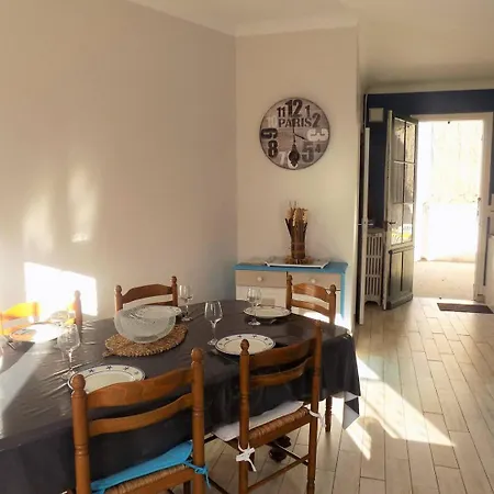 - Quartier Du Parc - Maison Typique De Bord De Avec Terrasse 3* 로양